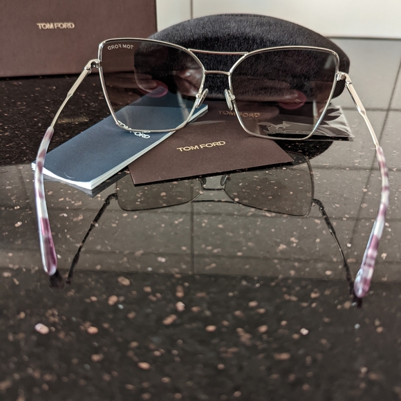 Tom Ford TF 738 Sye Sunglasses 16C Silver/silver Gradient Mirror Size 61 - Picture 10 of 13